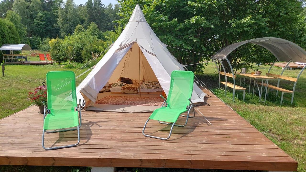 Glamping Fluffy Horns - Glempings Pukainie Ragi Hotel Plienciems Exterior photo
