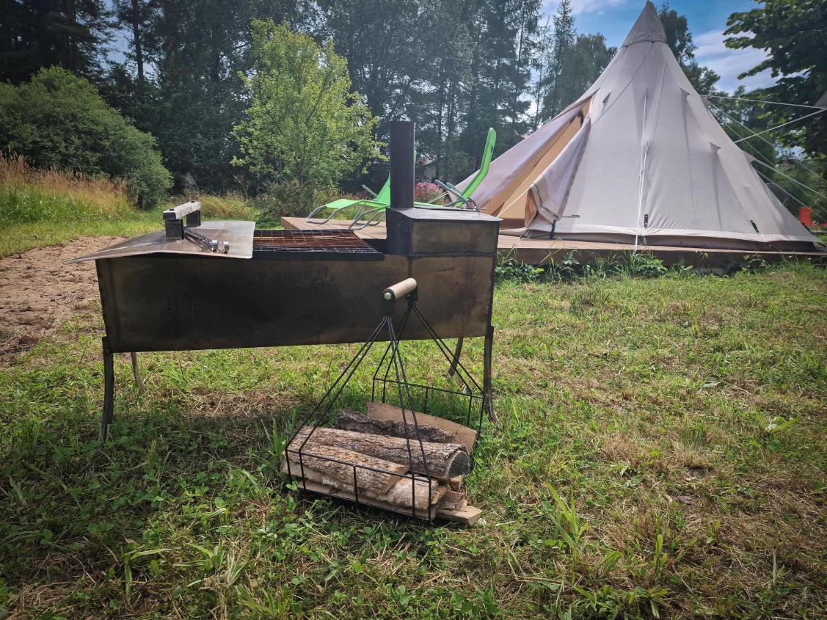 Glamping Fluffy Horns - Glempings Pukainie Ragi Hotel Plienciems Exterior photo